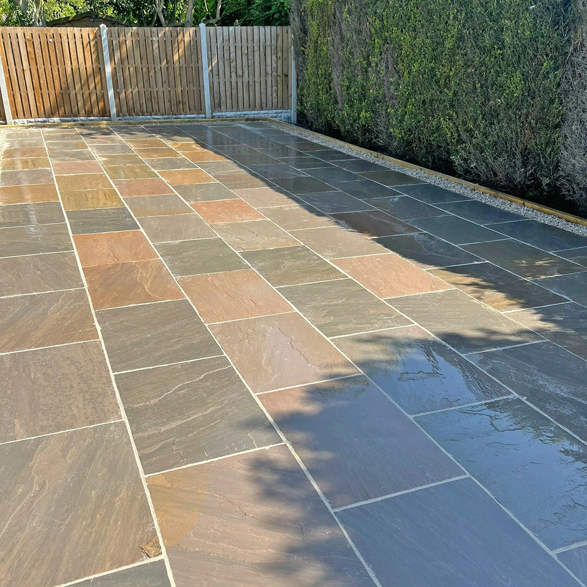 Autumn Brown Indian Sandstone Paving Slabs - Riven - 600x900 - 22mm
